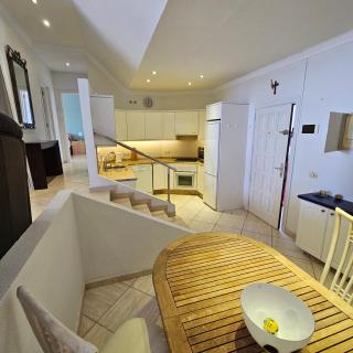 Stunning 2 Bedroom Penthouse With Sea View K213 - Adeje - 6