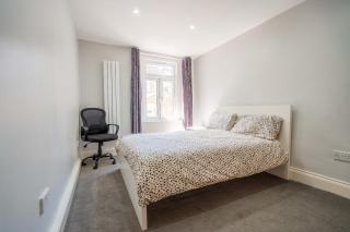 Quiet 5 bed Vauxhall House with garden and roof terrace - 6