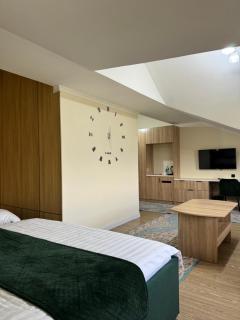 Al Qasr - Almaty - 3