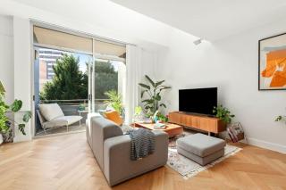 'Loft Botanica' Scandi-inspired & City Convenience - Sidney - 5