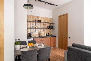 Stylish family 1 BR with working desk by Park and Top Restaurants - Riga - 0