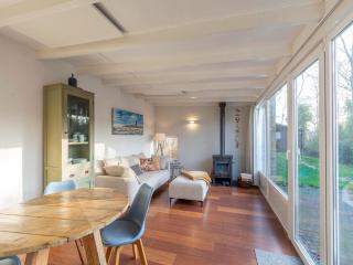 Bungalow in Sint Maartenszee near the Beach - Sint Maartensvlotbrug - 2