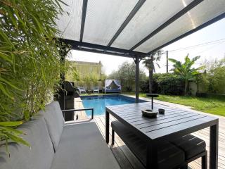 Unique! jacuzzi privé 35°C + cinéma Villa entière - Meyzieu - 3