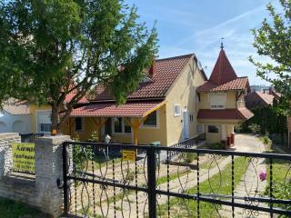 Kármen Apartmanház Hévíz - Hévíz - 9
