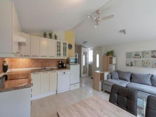 Holiday Home Callantsoog near Beach - Callantsoog - 1