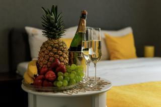 Sunny Hotel - Lviv - 1