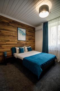 Sunny Hotel - Lviv - 2