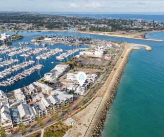 Oceanfront Retreat With Stunning Marina Views - 6