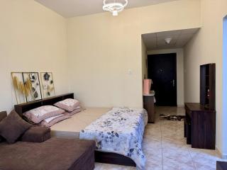 Cozy Sea View Apartment in the heart of Ajman - Ajman - 2
