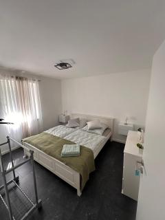 Ferienwohnung Zeciri - Gerolstein - 4