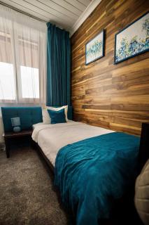 Sunny Hotel - Lviv - 7