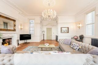 Luxury Villa - City Centre - Sleeps 13 - Nottingham - 5