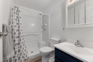 205 E Magnolia Ave - Wildwood - 3