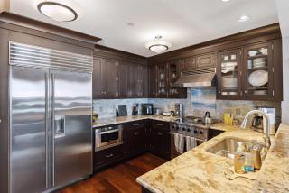 Residence 409 At The Grand - 2