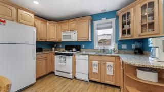 8006 Seaview Ave, Unit 201 - Wildwood Crest - 2