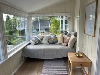 Atmospheric Log Cabin By Myllavannet - 8