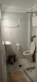 Small and practical Νο1 - Limne - 1