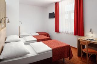 Hotel Ambiance - Prague - 1