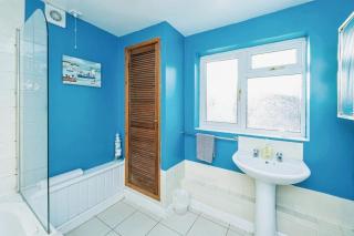 5 Bedroom House For Corporate Stays in Kettering - Kettering - 7