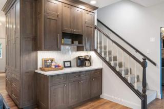 Rolling Hills Family Home - 3