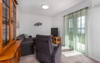 Stunning Apartment In Klenovica - Klenovica - 8
