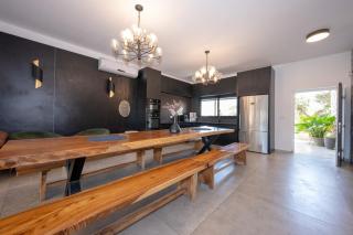 ויקטוריה - ווילה מהממת עם בריכה פרטית מקורה בכלנית - 7