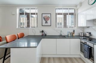 River House by Aeria Apartments - London - 4