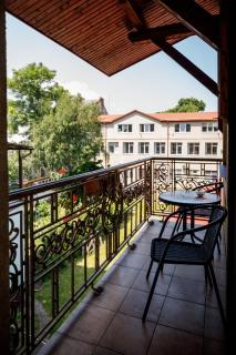 Sunny Hotel - Lviv - 9