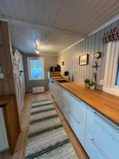 Charming Cabin With Direct Access To The Water - Eidsbygda - 4
