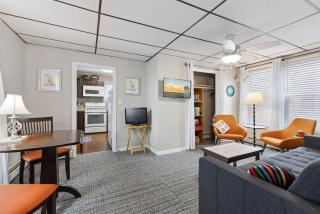 1 Bedroom Apartment With A Private Yard And Beach Access - Wildwood - 8