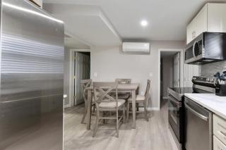 140 E Burk Ave, Unit B - Wildwood - 1