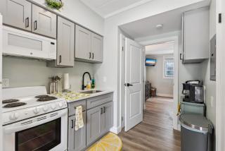 3201 Atlantic Ave, Unit 310 - 7