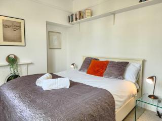 Elegant 3BR Home Near Oxford Centre, Garden, WiFi - Oxford - 3