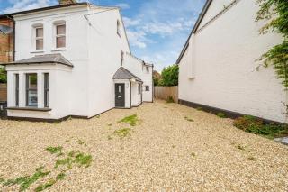 Luxury Modern 2 Bedroom Flat - 2 mins from Ascot Racecourse - Ascot - 1