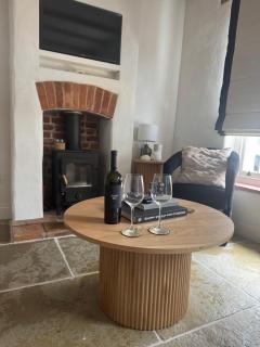 Holt GRDN House A beautiful 1 bedroom house with freestanding bathtub and log burners - Holt - 2