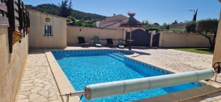 En Occitanie - Belle villa familiale avec piscine privée - Idéale avec enfants - Beaucaire - 0