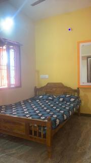 Royal Peters Holiday Homes, Main Falls, Coutralam - Kuttālam - 1
