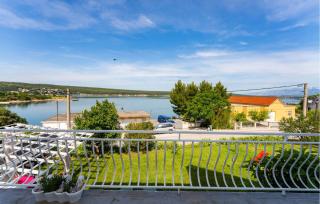 Lovely Home In Gornji Karin With Wifi - Gornji Karin - 6