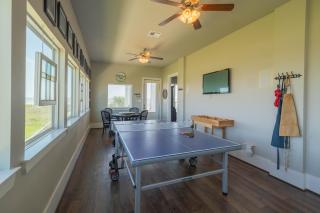 Beachfront 4BR - Pickleball, Gameroom, Luxury Gated Community! - Port Bolivar - 8