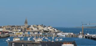 T1 vue mer roscoff et île de Batz, 2 min à pied de la plage, - 7