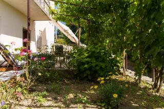 Jacuzzi Garden Retreat - Bribir - 5