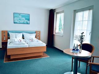 Hotel Granitz - 1