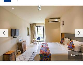 Raahgir Suites - Noida - 7