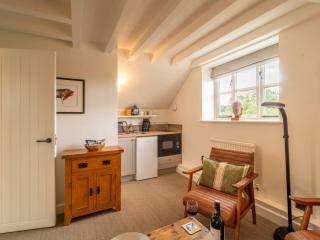 The Old Reading Room Peaceful Village Retreat Pass the Keys - Wigginton - 5