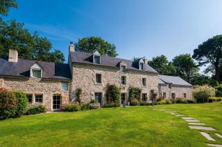 Chambre - Spa - Piscine - Sauna - Brech - 0