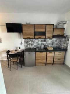 Mimi`s Apartments - Polykhrono - 4