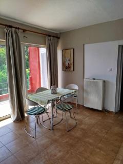 Open view 1 - Limne - 7
