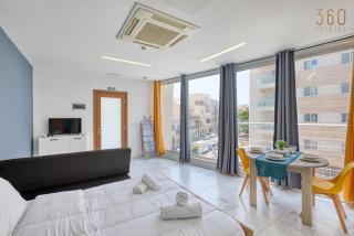 Studio home with sofa bed close to Valletta with Wifi by 360 Estates - Gwardamanġa - 5