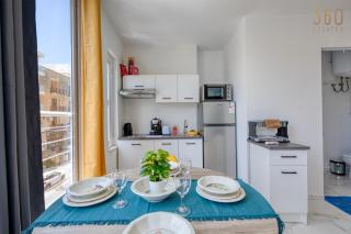 Studio home with sofa bed close to Valletta with Wifi by 360 Estates - Gwardamanġa - 6