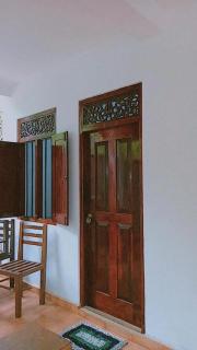 Thiwiscom Guest Inn - Unawatuna - 7